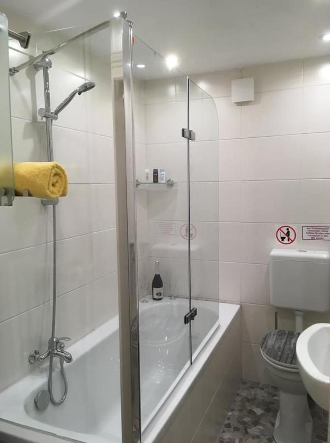 Ferienwohnung Tauchen Im Kreidesee, Keine Monteuerunterkunft Hemmoor Ngoại thất bức ảnh